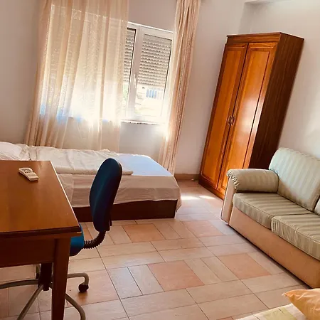Downtown 2 Bedroom 2 Balconies Ac Wifi Apartman *