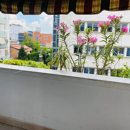 Downtown 2 Bedroom 2 Balconies Ac Wifi Apartman