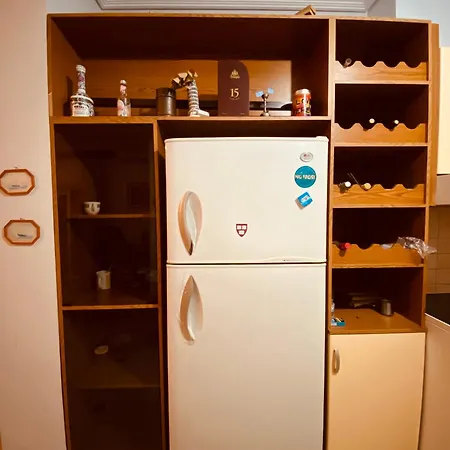 Downtown 2 Bedroom 2 Balconies Ac Wifi Apartman Tirana